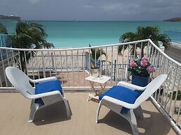 Villas on Great Bay Beachfront Villa Foxie