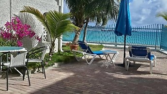 Villas on Great Bay Beachfront Villa Foxie