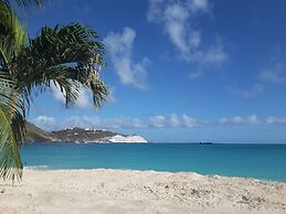 Villas on Great Bay Beachfront Villa Foxie