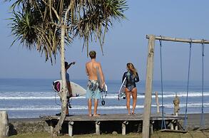 West Break Bali Medewi