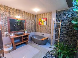 West Break Bali Medewi