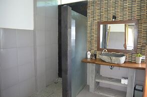 West Break Bali Medewi