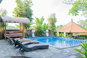 West Break Bali Medewi