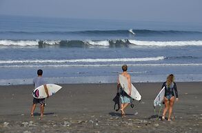 West Break Bali Medewi