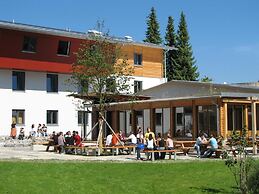DJH Garmisch- Partenkirchen - Hostel