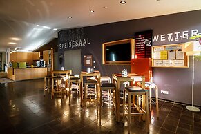 DJH Garmisch- Partenkirchen - Hostel