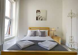 Southsea Rocks Hotel