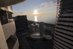 Apartments Mega Palace