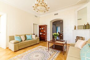 Charming Apartments near Hermitage