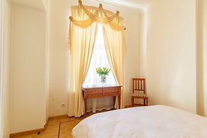 Charming Apartments near Hermitage
