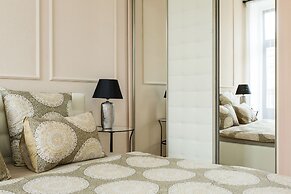 Charming Apartments near Hermitage