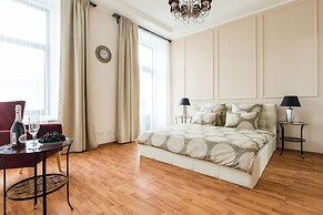 Charming Apartments near Hermitage