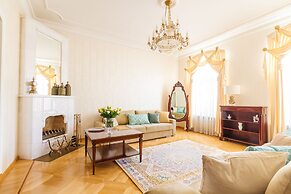 Charming Apartments near Hermitage