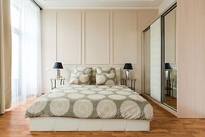 Charming Apartments near Hermitage