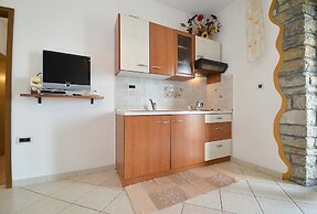 Bella Vista Apartments