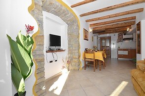 Bella Vista Apartments