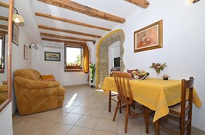 Bella Vista Apartments