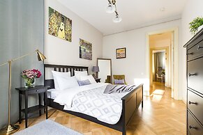 Apartment near Hermitage