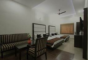 Hotel Mohan International