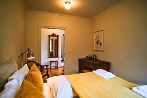 Bankinn - Hotel by Aldan