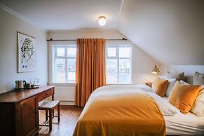 Bankinn - Hotel by Aldan