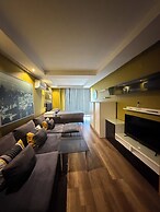 Deluxe Beach Residence