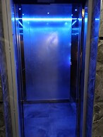 Deluxe Beach Residence