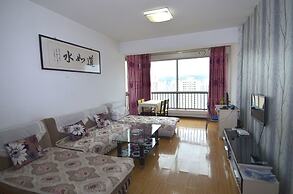 Lanzhou Longshang Mingzhu Apartment Three-bedroom suite