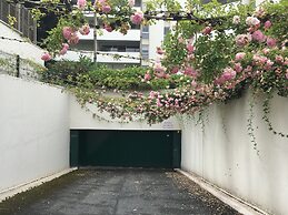 Blue Lodge in Bordeaux