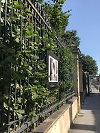 Blue Lodge in Bordeaux