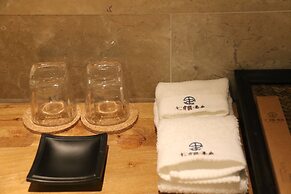 The Twelve Manor•Terraces Lodge