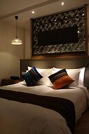 The Twelve Manor•Terraces Lodge