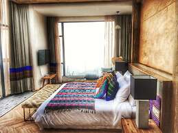 The Twelve Manor•Terraces Lodge