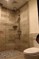 The Twelve Manor•Terraces Lodge