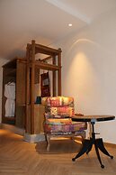 The Twelve Manor•Terraces Lodge