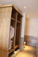 The Twelve Manor•Terraces Lodge