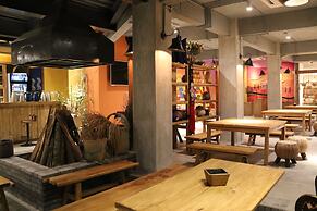 The Twelve Manor•Terraces Lodge