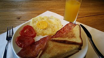 The Twelve Manor•Terraces Lodge