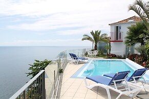 Villa do Mar II by Our Madeira