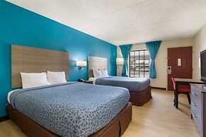 1 Life Studio and Suites