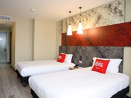 ibis Yichang Bayi Rd
