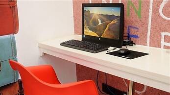 ibis Yichang Bayi Rd