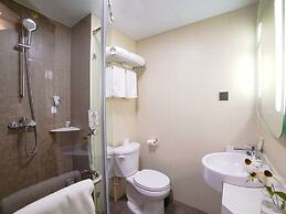 ibis Styles Chengdu American Center Hotel