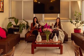 Group House Apart Hotel