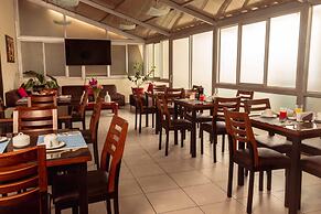 Group House Apart Hotel