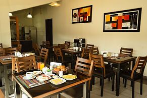 Group House Apart Hotel