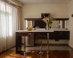 Group House Apart Hotel