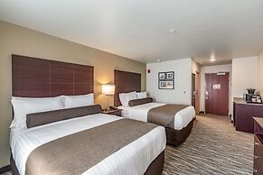 Cobblestone Hotel & Suites - Appleton International Airport