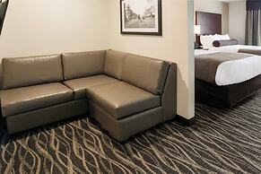 Cobblestone Hotel & Suites - Appleton International Airport