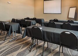 Cobblestone Inn & Suites - Ashland
